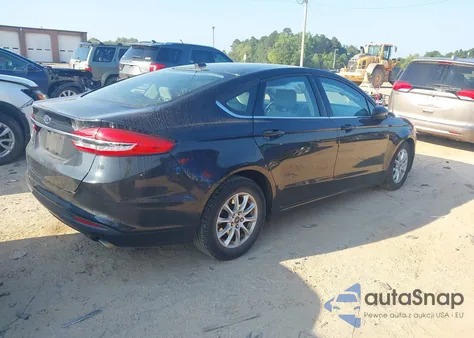 2017 Ford Fusion S из США, поврежденный, VIN 3FA6P0G70HR174743